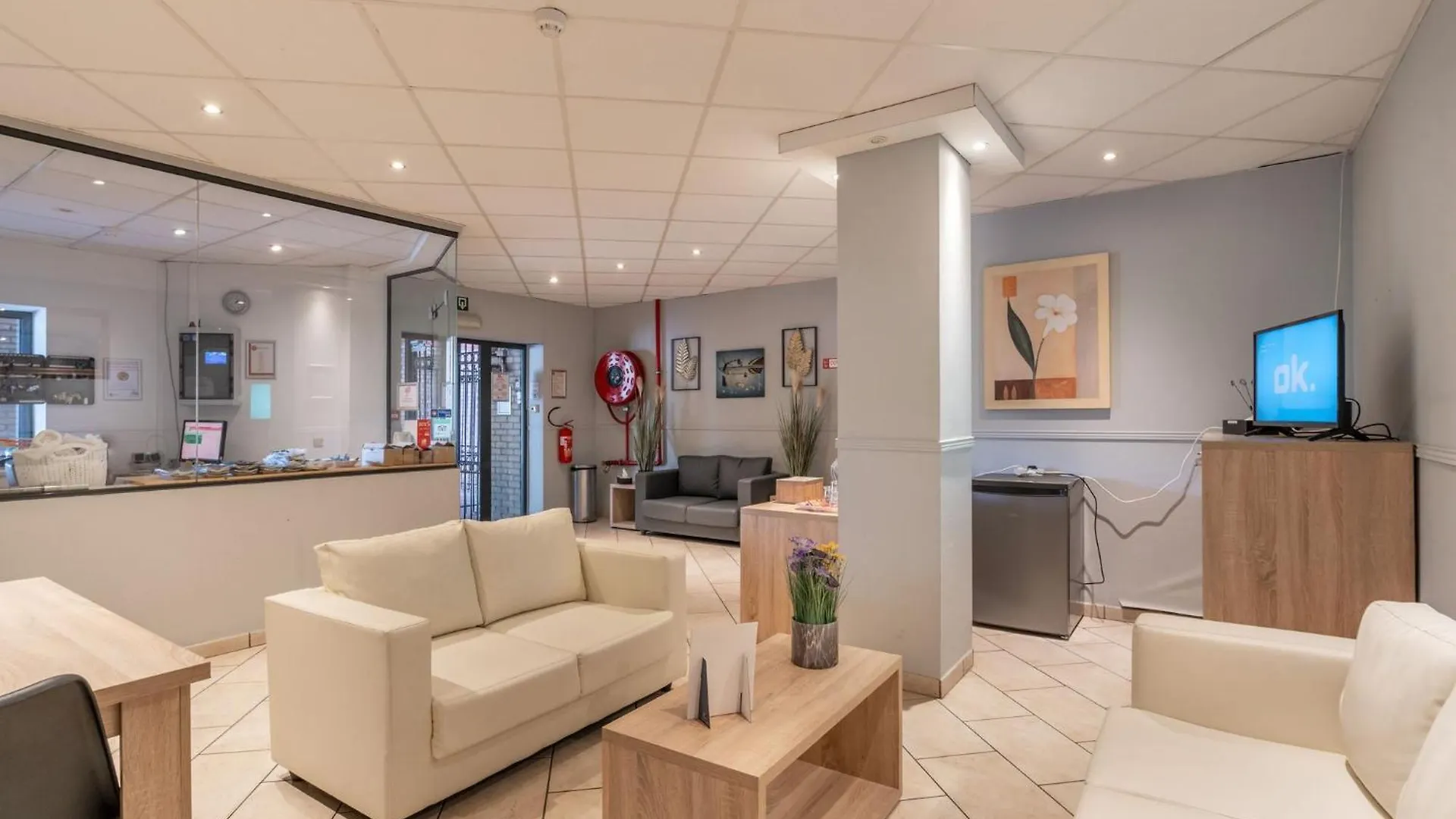 Pensjonat Room In Studio - Studio Triple Near Noord Station Bruksela